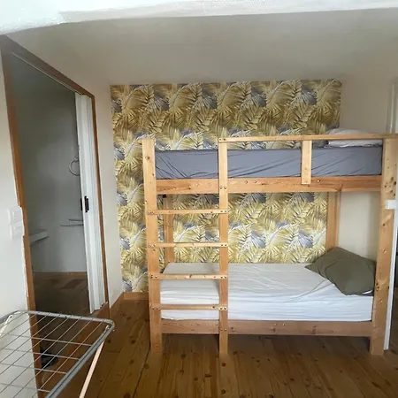 Altitude 875 Bed & Breakfast *